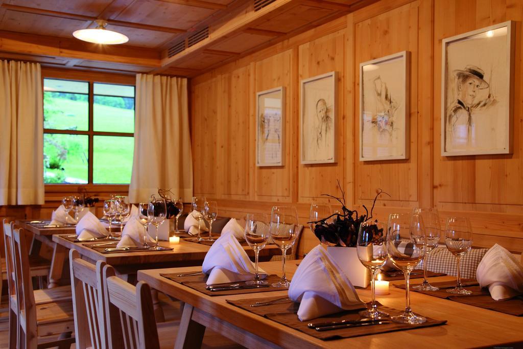 Alpen Hotel Post Au (Vorarlberg) Exterior photo